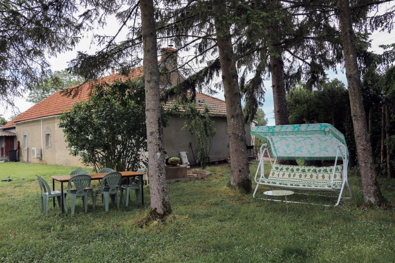 Le Pre De Luceau Bed and Breakfast Blet Buitenkant foto