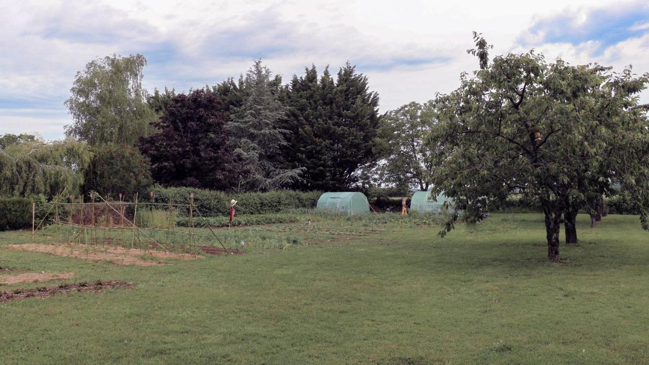Le Pre De Luceau Bed and Breakfast Blet Buitenkant foto